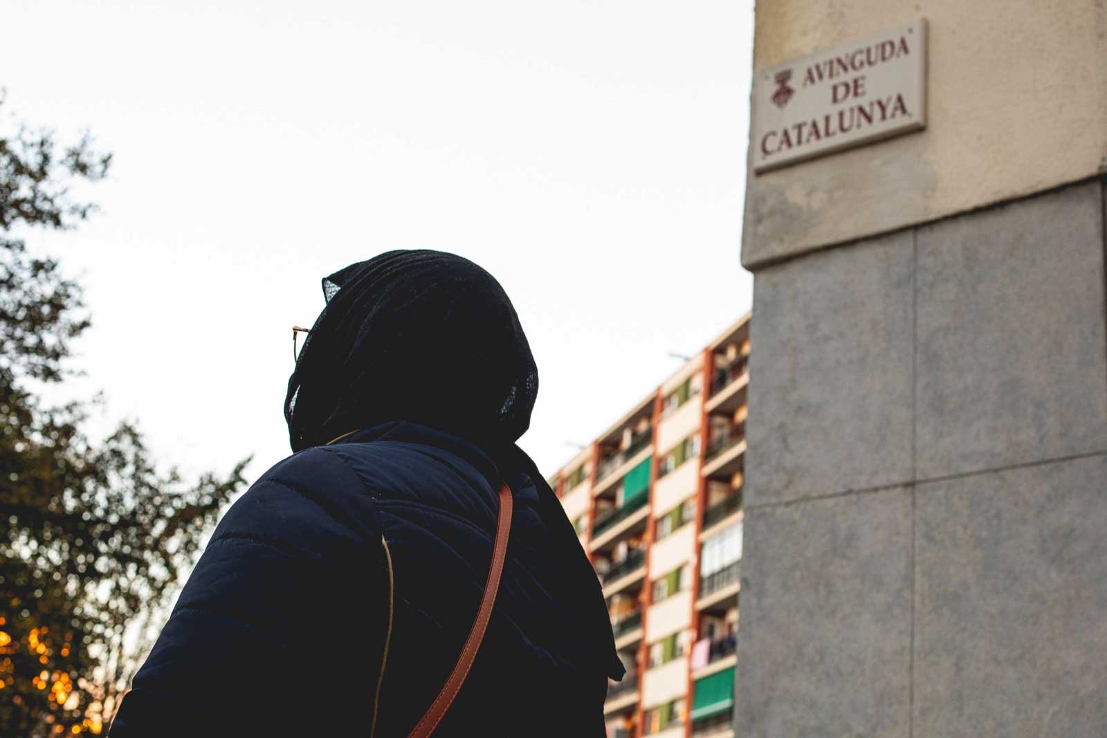 Reseñas de resistencia. Historias de mujeres migradas en Barcelona