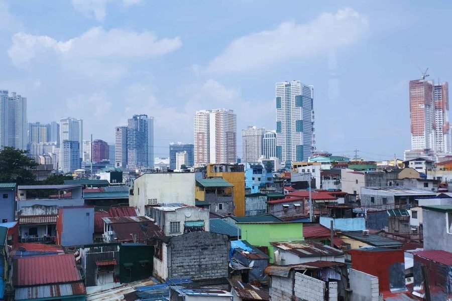 Horizonte en la ciudad de Manila, capital de Filipinas. | Anna Enrech Calbet
